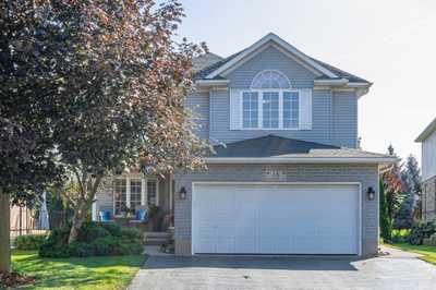 18 Pearwood Crt, 40153939, Kitchener, Stacey Chaves 18 Pearwood Crt , 40153939, Kitchener, for sale, , Stacey Chaves, RE/MAX Twin City Realty Inc., Brokerage*