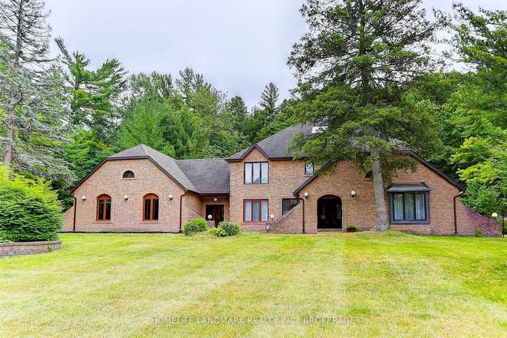 Exclusive Listing
