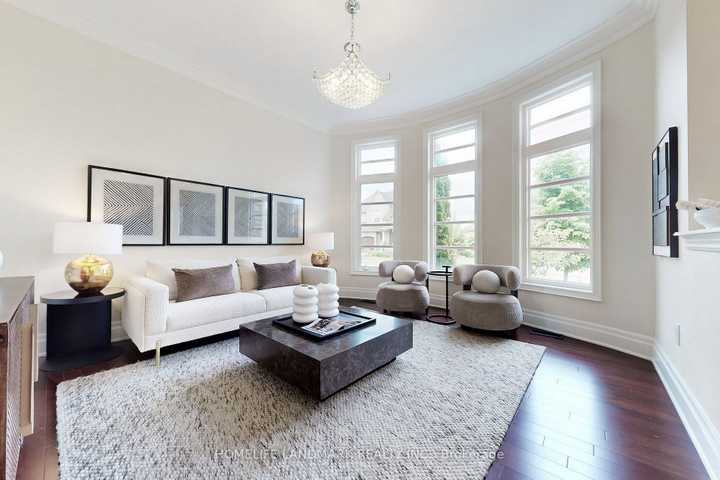 Exclusive Listing