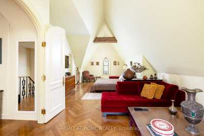 House 18