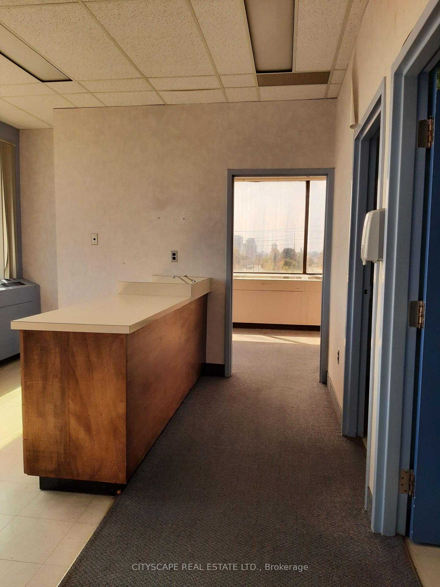 Virtual tour for 307 - 2065 Finch Avenue W,