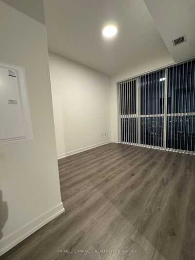 House 8