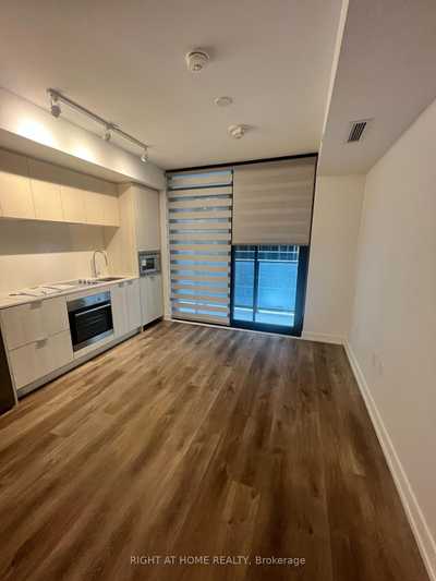 House 10