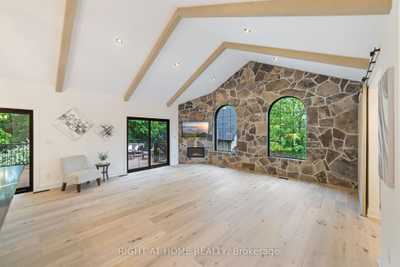 House 8