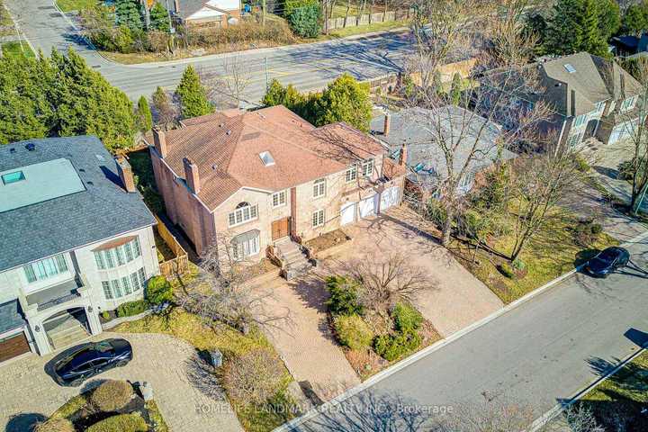 21 Kirkdale Crescent,  C12985148, Toronto,  for sale , Faye Wang, HomeLife Landmark Realty Inc., Brokerage