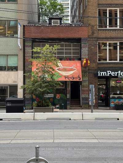322 Adelaide Street W,  C13020378, Toronto,  for sale , Chelsea Wolfe, RE/MAX Realtron Realty Inc., Brokerage*