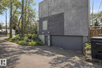 House 3