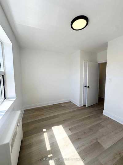 House 4
