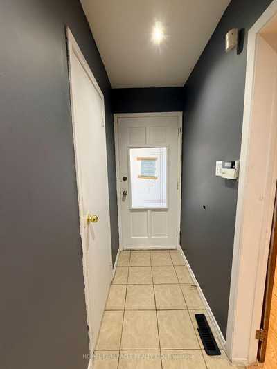 House 8
