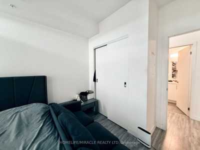 House 8