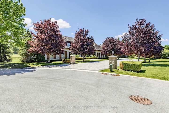 19 Awesome Again Lane,  N13218610, Aurora,  for sale , Faye Wang, HomeLife Landmark Realty Inc., Brokerage