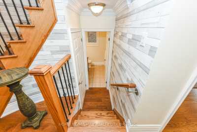 House 8