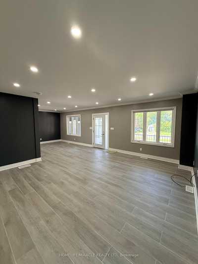 House 8