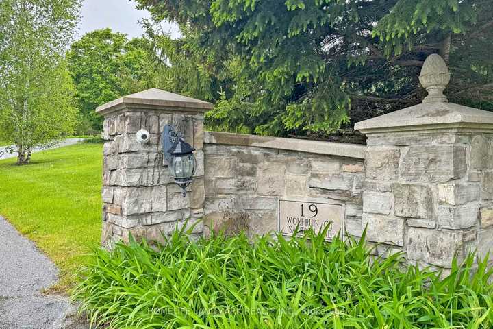 19 Wolf Run Court,  N13627330, Whitchurch-Stouffville,  for sale , Faye Wang, HomeLife Landmark Realty Inc., Brokerage