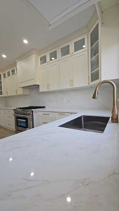House 8