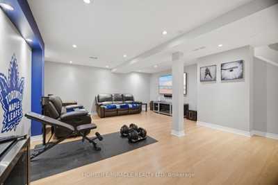 House 32