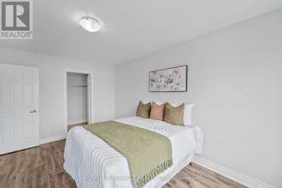 House 25