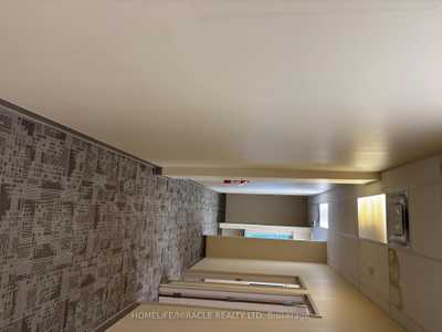 House 9