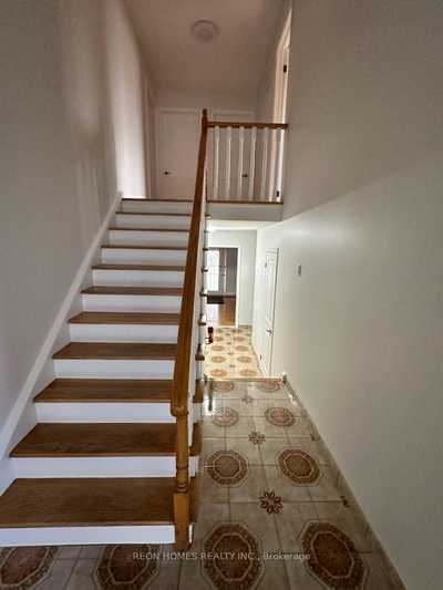 House 10