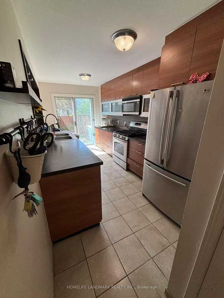 35 Moonlight Lane, N13750244, Richmond Hill, Faye Wang 35 Moonlight Lane, N13750244, Richmond Hill, for rent, Faye Wang, HomeLife Landmark Realty Inc., Brokerage